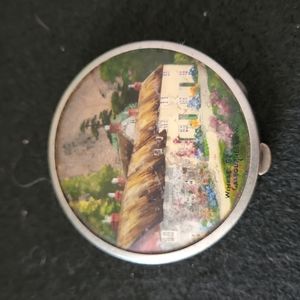 Vintage T.L.M. Butterfly 🦋 wing Compact Box